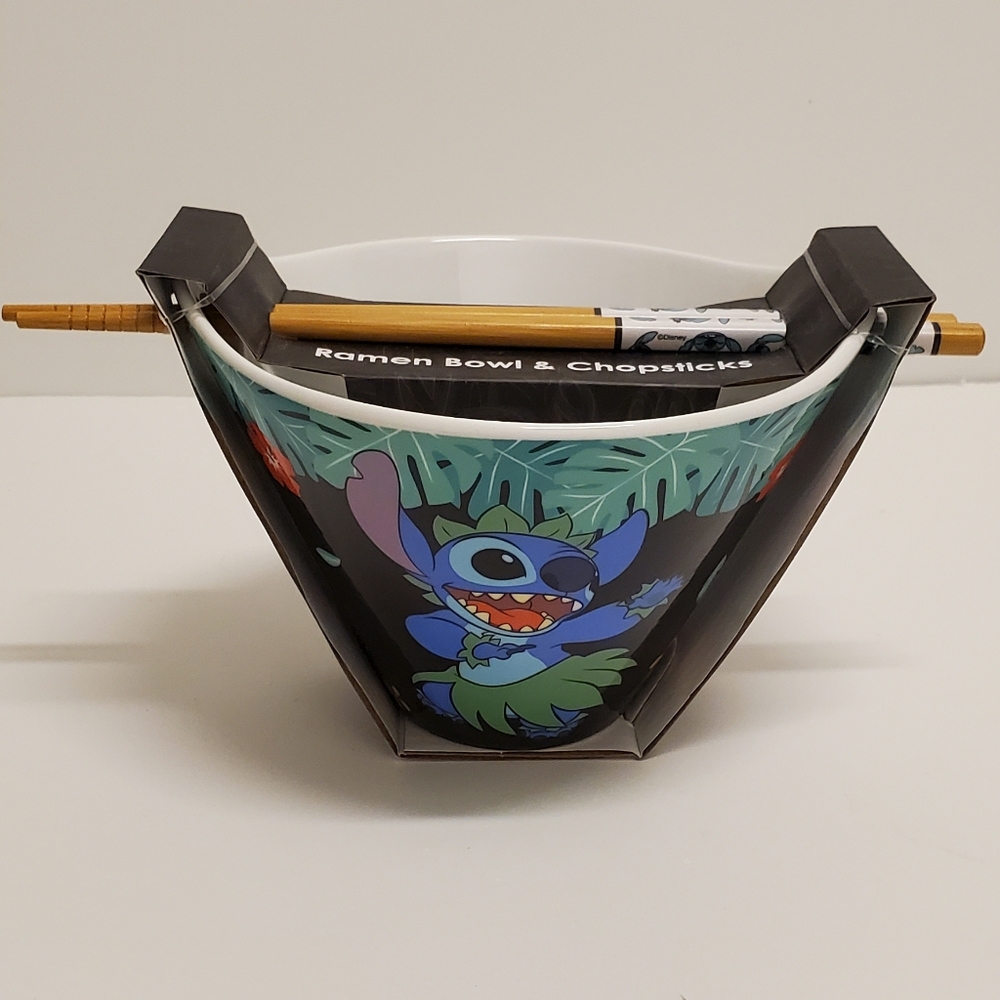 Disney Lilo & Stitch Hawaiian Ceramic Ramen Bowl with Custom Chopsticks NEW